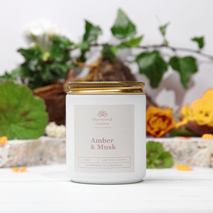 Amber & Musk Soy Candle 200g