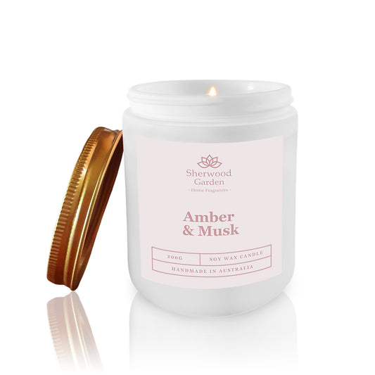 Amber & Musk Soy Candle 200g