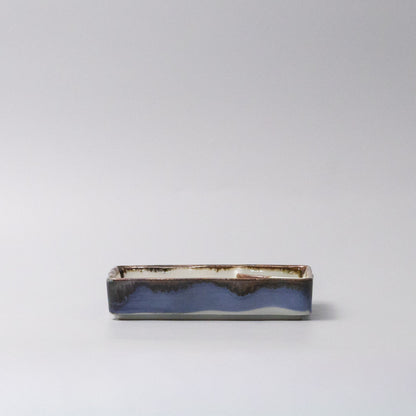 Sushi Plate Inbuilt Sauce Dish 15cm Tenmokku Edge Design