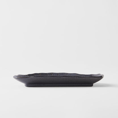Plate D Shaped 21cm Charcoal Net Design