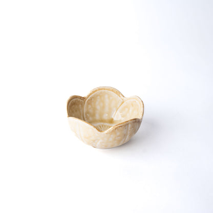 Sauce Dish Ume Shape Dune Glaze