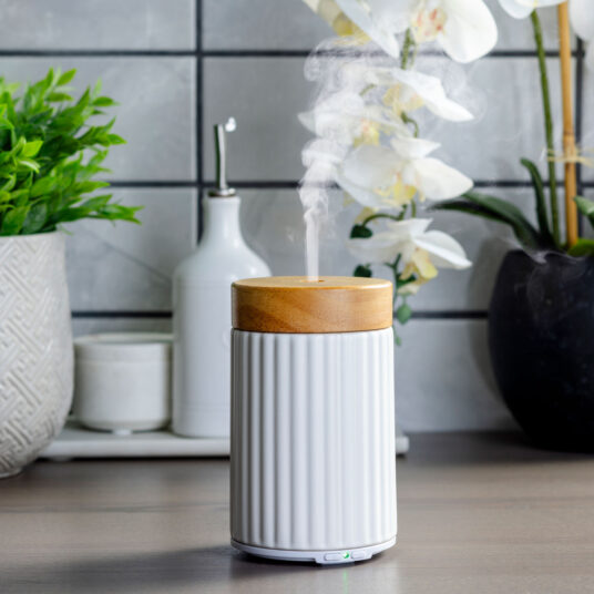 Wood & Ceramic Essential Oil Diffuser
