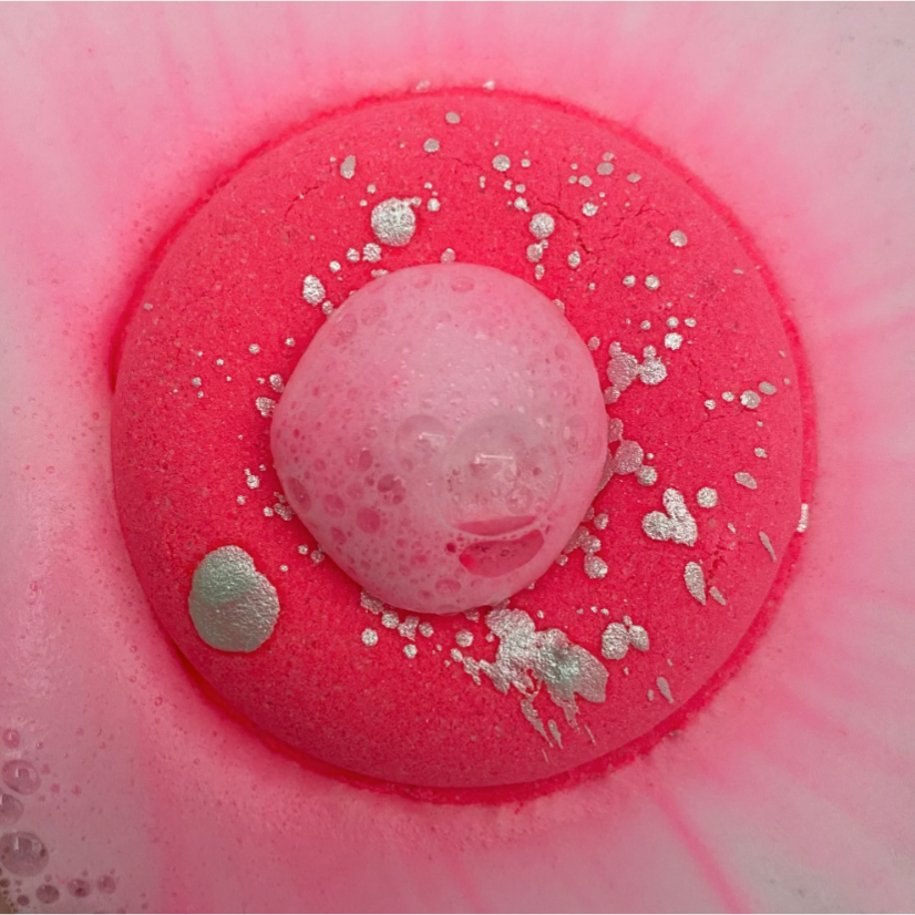 Bubblegum Donut Bath Bomb 120g